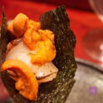 Scallop with uni hand roll